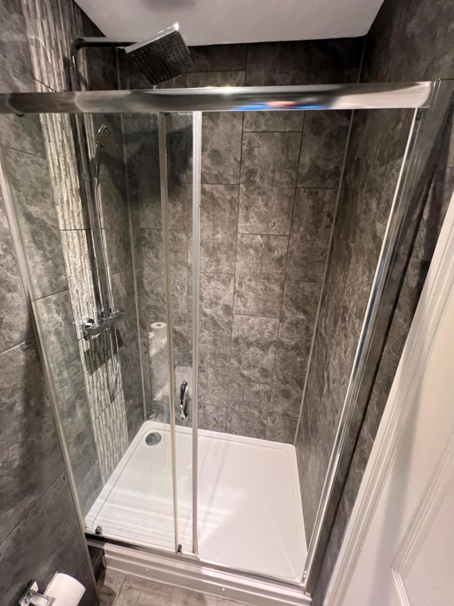 Cosy Apartment In The Heart Of The City نورويش الغرفة الصورة